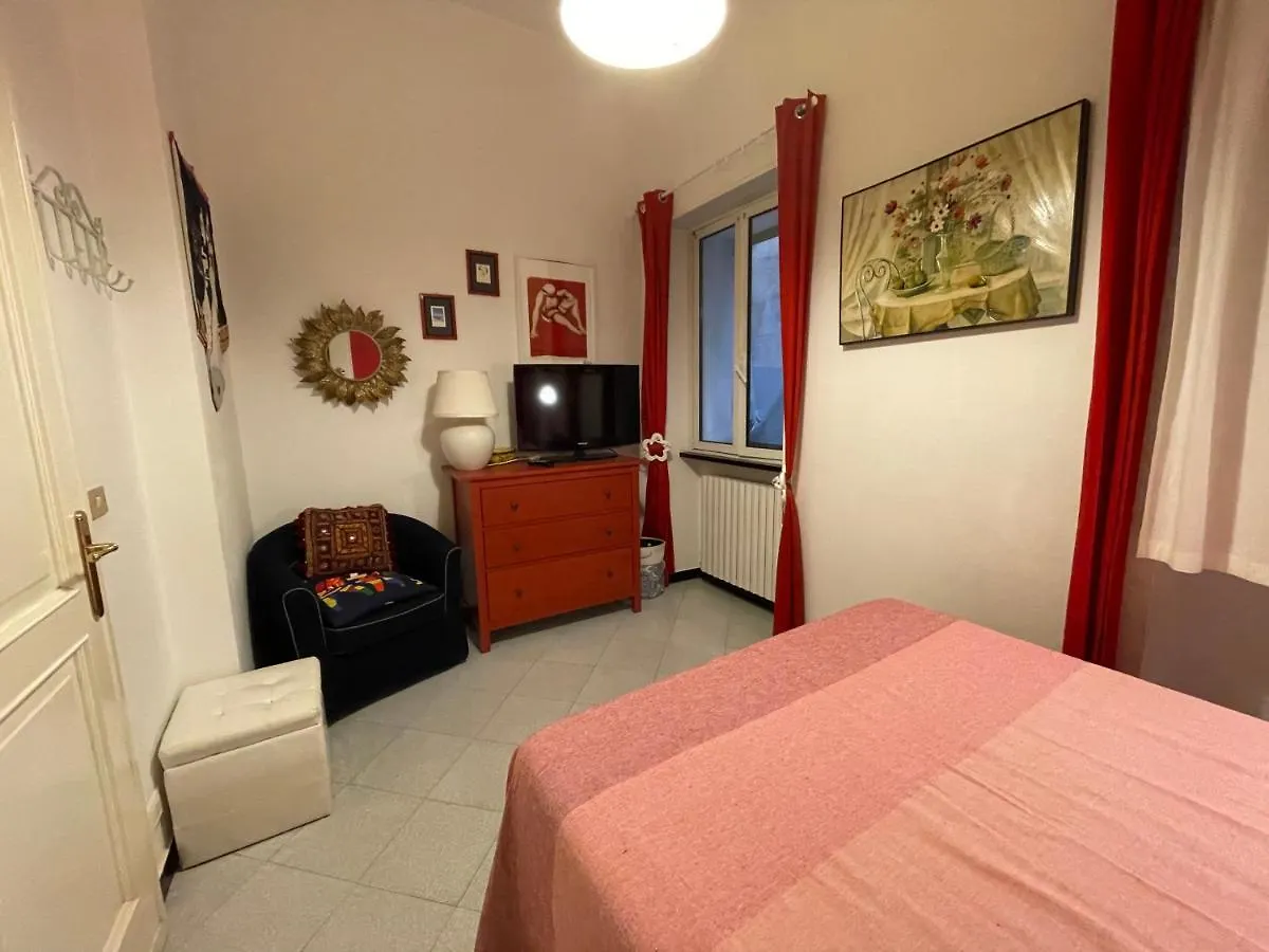 Rapallo Centro Storico A Due Passi Dal Mare Con Ascensore Apartment